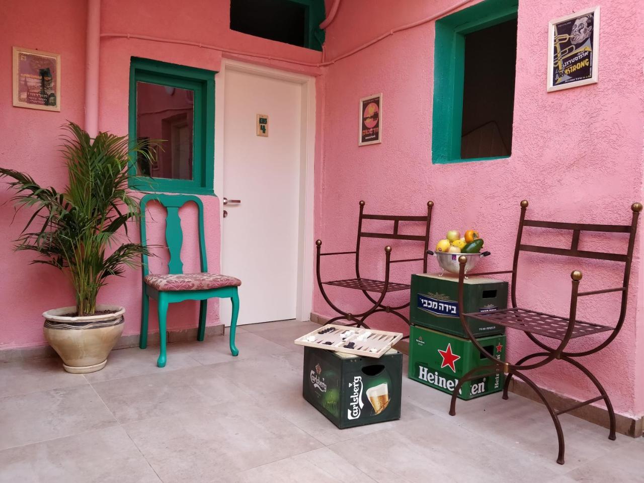 1000Nights Guest House - Near The Beach Тель-Авів Екстер'єр фото